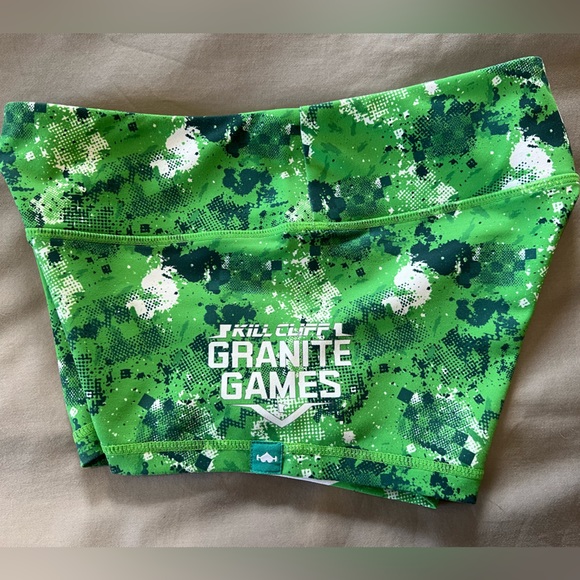 WOD bottom booty shorts - Picture 3 of 5